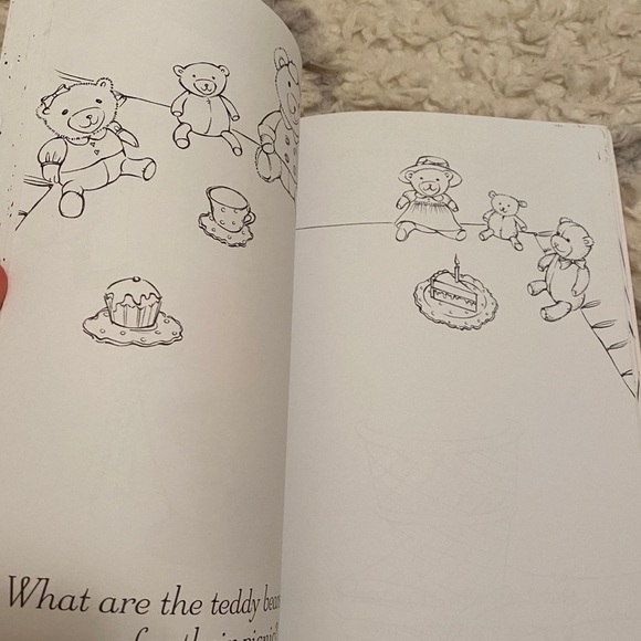 Beautiful Doodles Coloring Book - Picture 4 of 5